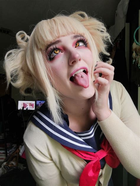 Ahegao Cosplay